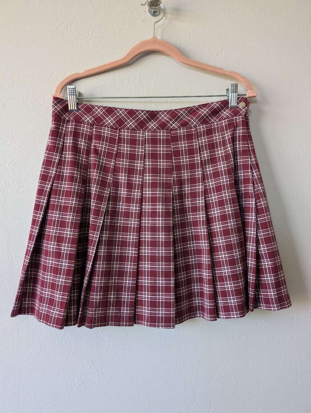 Divided Maroon Plaid Pleated Skirt Mini Skaters Size 10 Side Zip - Picture 2 of 11